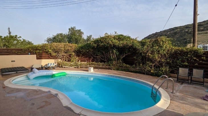 Picture of the private swimming pool of the detached house in Germasoyeia village.